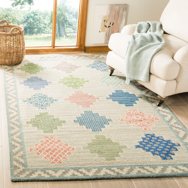 Safavieh Martha MSR3755 Rug