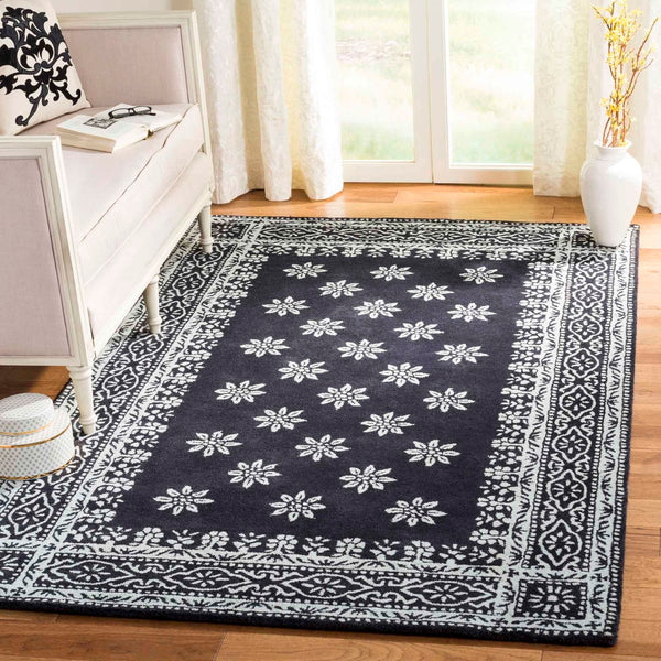 Safavieh Martha MSR4538 Rug