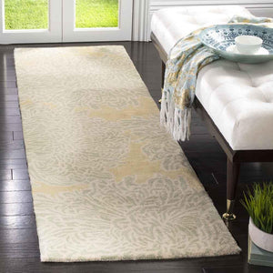 Safavieh Martha MSR4542 Tufted And Hand Loomed Rug