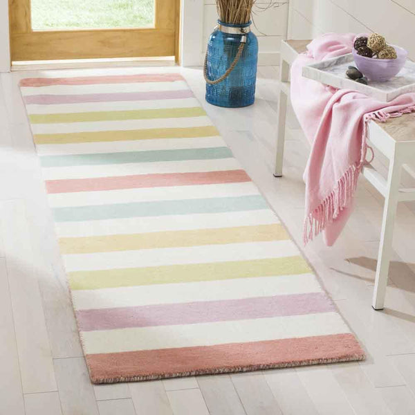 Safavieh Martha MSR4565 Tufted And Hand Loomed Rug