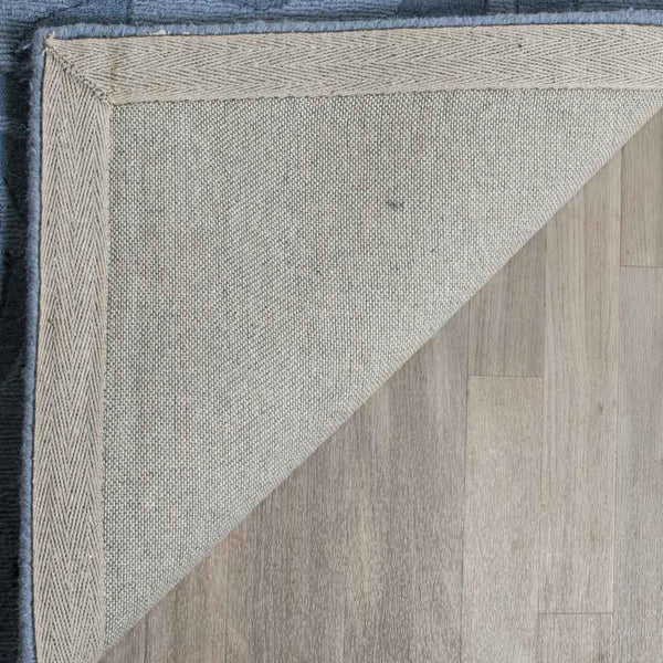 Safavieh Martha MSR4618 Tufted And Hand Loomed Rug