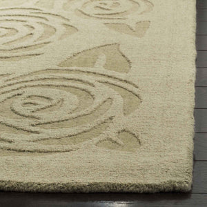 Safavieh Martha MSR4618 Tufted And Hand Loomed Rug