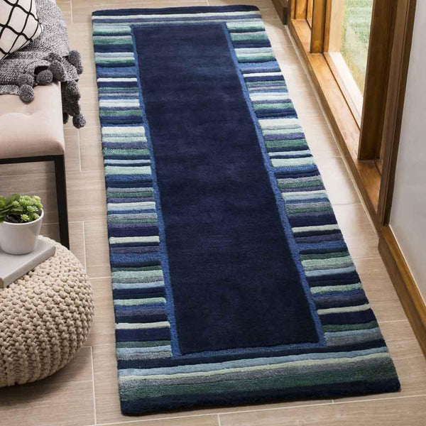 Safavieh Striped Border HAND TUFTED 70% Wool and 30% Viscose Rug MSR4715C-8R