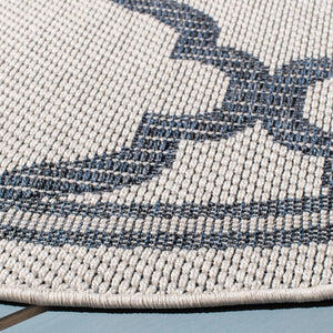 Martha Stewart Indoor Outdoor Martha Stewart Outdoor 336 Indoor - Outdoor Power Loomed Polypropylene Frize Rug Silver / Grey