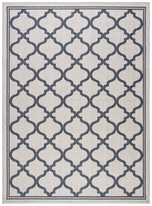 Martha Stewart Indoor Outdoor Martha Stewart Outdoor 336 Indoor - Outdoor Power Loomed Polypropylene Frize Rug Silver / Grey