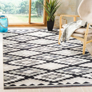 Safavieh Montage 216 Power Loomed 95% Polypropylene/ 5% Polyester Rug MTG216H-4