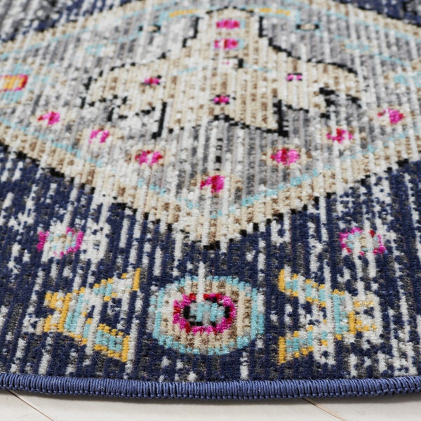 Safavieh Montage 365 Power Loomed 95% Polypropylene/ 5% Polyester Rug MTG365Z-7R