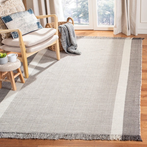 Safavieh Montauk 301 Hand Woven Cotton Rug MTK301A-9