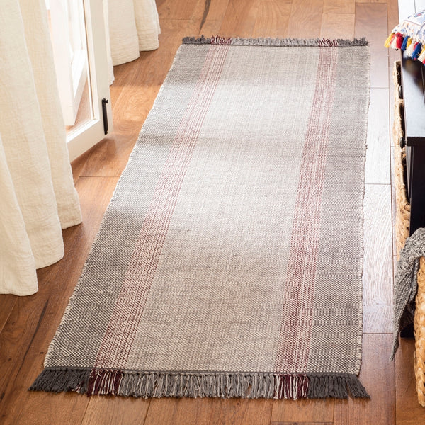 Safavieh Montauk MTK301 Hand Woven Rug
