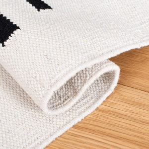 Safavieh Montauk 313 Hand Woven 100% Cotton Rug Ivory / Black 100% Cotton MTK313A-9