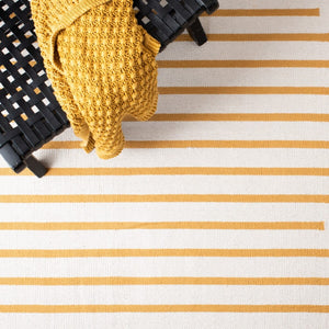 Safavieh Montauk 313 Hand Woven 100% Cotton Rug Ivory / Gold 100% Cotton MTK313C-9