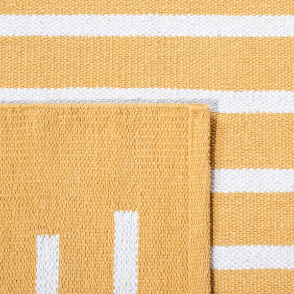 Safavieh Montauk 313 Hand Woven 100% Cotton Rug Gold / Ivory 100% Cotton MTK313D-9