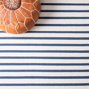 Safavieh Montauk 313 Hand Woven 100% Cotton Rug Ivory / Navy 100% Cotton MTK313M-9