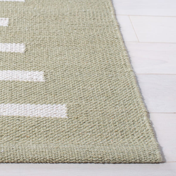 Safavieh Montauk 313 Hand Woven 100% Cotton Rug Light Green / Ivory 100% Cotton MTK313W-9