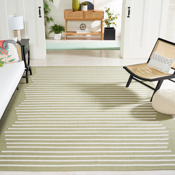 Safavieh Montauk 313 Hand Woven 100% Cotton Rug Light Green / Ivory 100% Cotton MTK313W-9