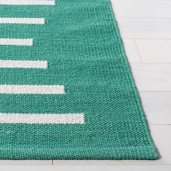 Safavieh Montauk 313 Hand Woven 100% Cotton Rug Dark Green / Ivory 100% Cotton MTK313Y-9