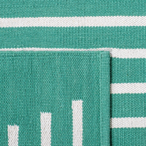 Safavieh Montauk 313 Hand Woven 100% Cotton Rug Dark Green / Ivory 100% Cotton MTK313Y-9