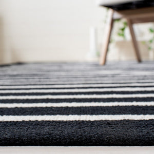 Safavieh Montauk 313 Hand Woven 100% Cotton Rug Black / Ivory 100% Cotton MTK313Z-9