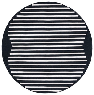 Safavieh Montauk 313 Hand Woven 100% Cotton Rug Black / Ivory 100% Cotton MTK313Z-9