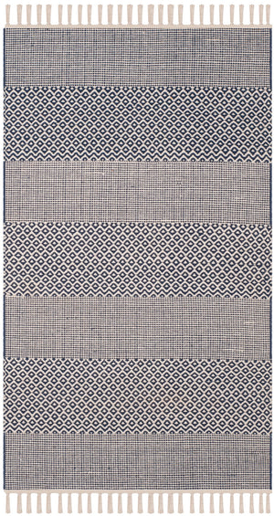 Safavieh Montauk MTK330 Hand Woven Rug