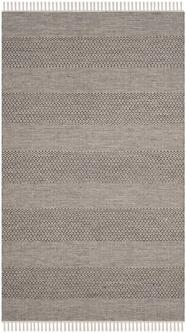Safavieh Montauk MTK330 Hand Woven Rug