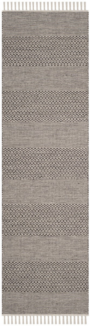 Safavieh Montauk MTK330 Hand Woven Rug