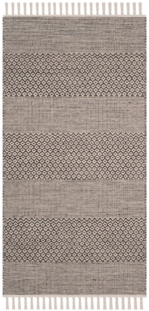 Safavieh Montauk MTK330 Hand Woven Rug