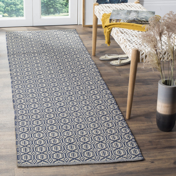 Safavieh Montauk MTK333 Hand Woven Rug