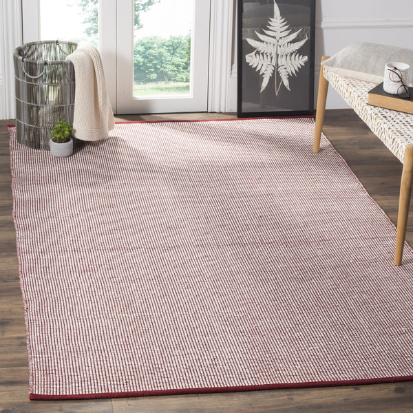 Safavieh Montauk MTK345 Rug