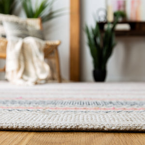 Safavieh Montauk MTK536 Hand Woven Rug