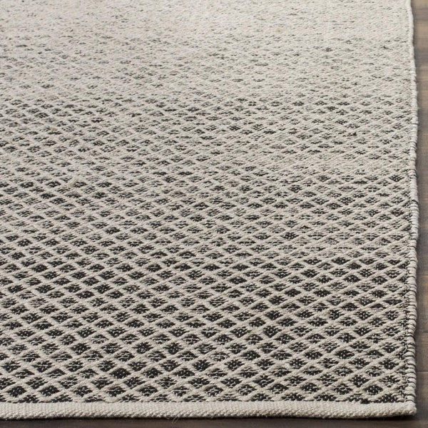 Montauk Hand Woven Cotton Pile Rug – Luxurious Texture, Artisan Craftsmanship from India