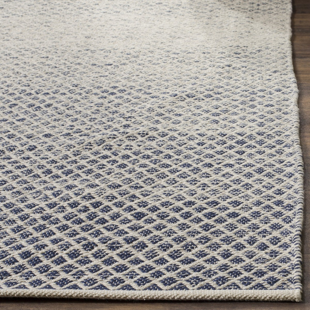 Montauk Hand Woven Cotton Pile Rug - Luxurious Thickness, Artisan Crafted for Modern Elegance
