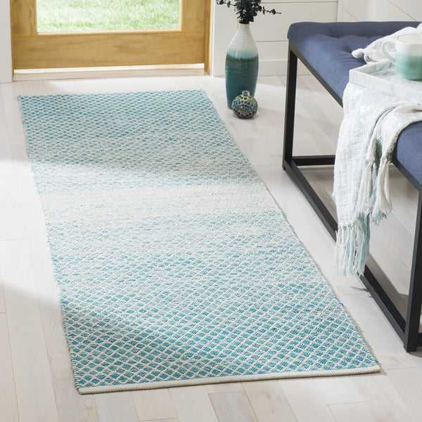 Montauk Hand Woven Cotton Pile Rug - Luxurious Thickness, Artisan Crafted for Modern Elegance