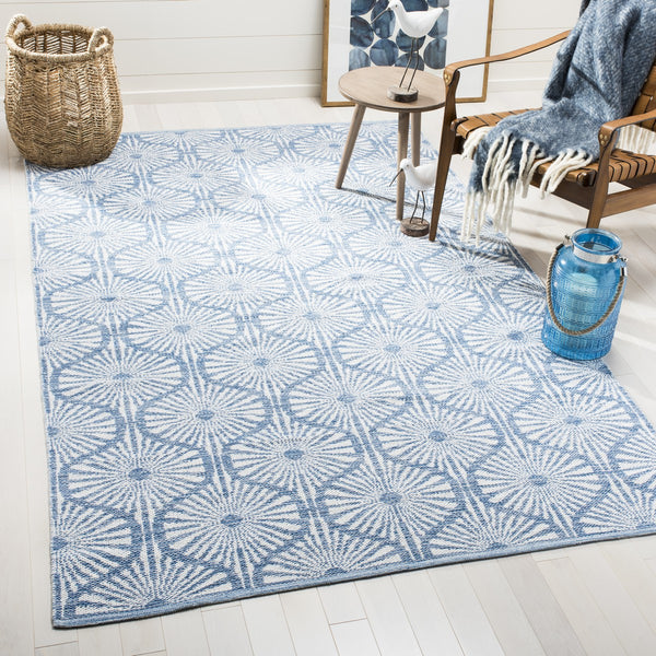 Safavieh Montauk 606 Hand Woven 90% Cotton and 10% Polyester Rug MTK606B-3