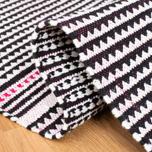 Safavieh Montauk 607 Hand Woven 90% Polyester and 10% Cotton Rug MTK607P-3