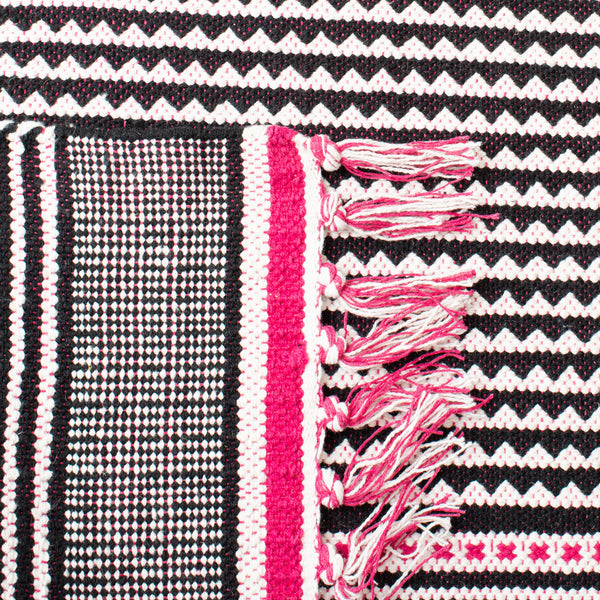 Safavieh Montauk 607 Hand Woven 90% Polyester and 10% Cotton Rug MTK607P-3