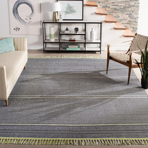 Safavieh Montauk 607 Hand Woven 90% Polyester and 10% Cotton Rug MTK607V-3