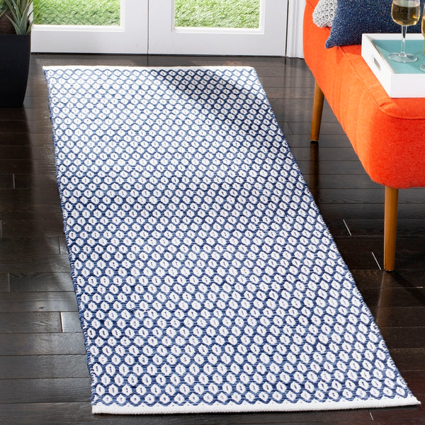 Safavieh Montauk MTK608 Rug