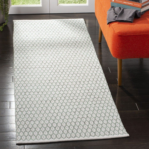 Montauk Hand Woven 100% Cotton Rug – Luxurious Softness and Timeless Elegance for Your Home