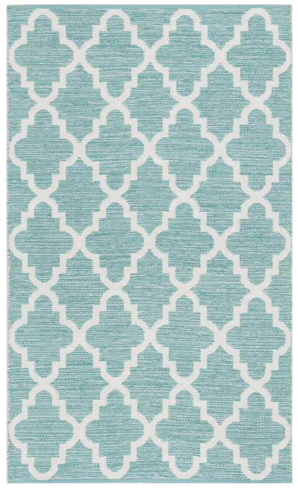 Safavieh Montauk 611 Hand Woven 90% Cotton and 10% Polyester Rug MTK611Q-3