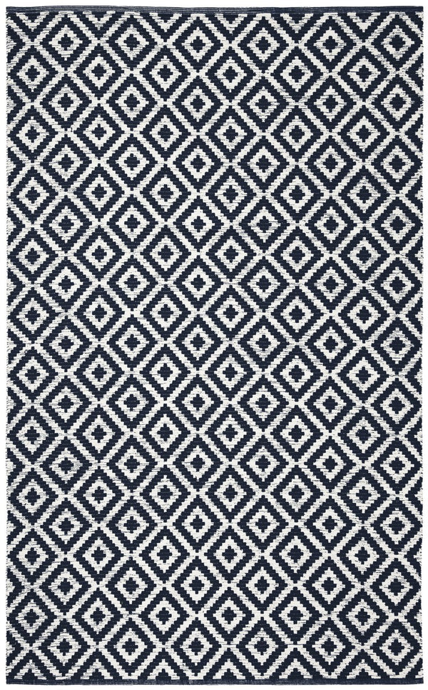 Safavieh Montauk MTK613 Rug