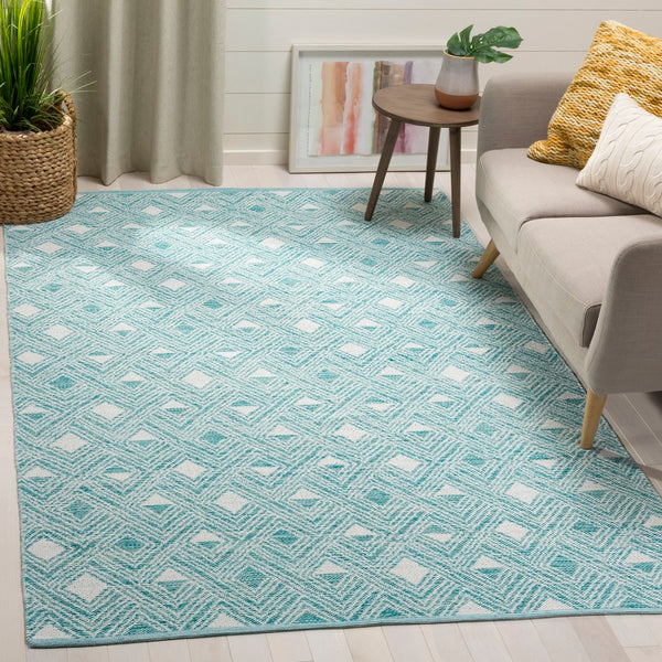 Safavieh Montauk 614 Hand Woven 90% Cotton and 10% Polyester Rug MTK614H-3