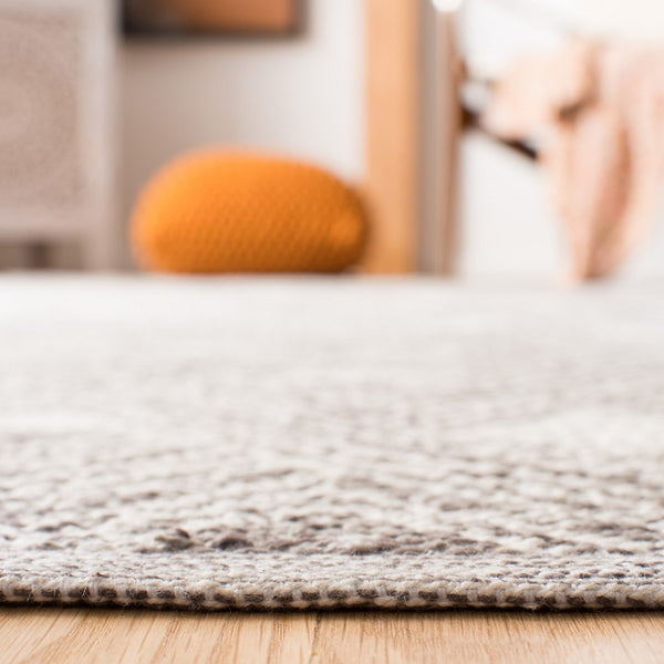 Safavieh Montauk 614 Hand Woven 90% Cotton and 10% Polyester Rug MTK614J-3