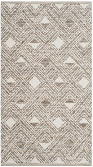 Safavieh Montauk 614 Hand Woven 90% Cotton and 10% Polyester Rug MTK614R-3