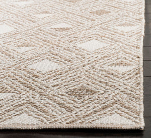 Safavieh Montauk 614 Hand Woven 90% Cotton and 10% Polyester Rug MTK614R-3