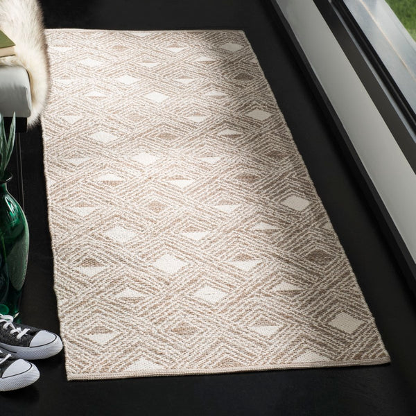 Safavieh Montauk MTK614 Rug