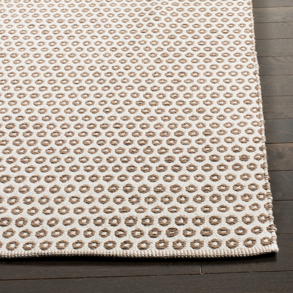 Safavieh Montauk 616 Hand Woven Cotton Rug MTK616E-3