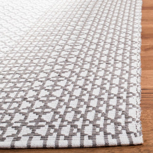 Safavieh Montauk 617 Hand Woven Cotton Rug MTK617F-3