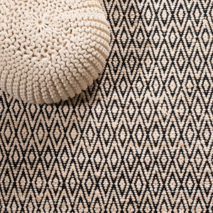 Montauk Hand Woven Rug in Durable Polyester and Cotton for a Cozy, Stylish Home Décor Upgrade