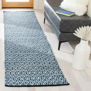 Montauk Hand Woven Polyester and Cotton Pile Rug - Elegant Design for Cozy Home Interiors